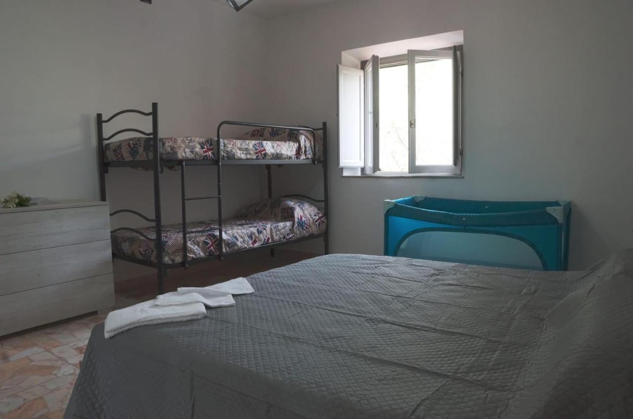 La Casina Fra Gli Olivi Villa Massarosa Exteriör bild